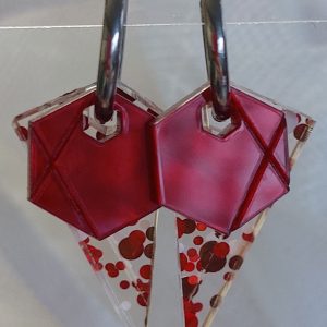 Créoles éphémères / Marbré rouge - confettis rouges