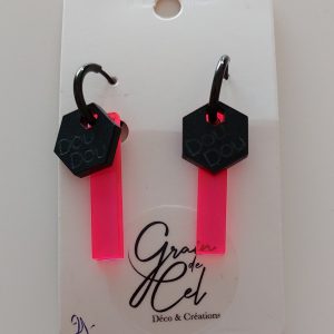 Créoles éphémères / Rose fluo long - noir mat Doudou blacklight